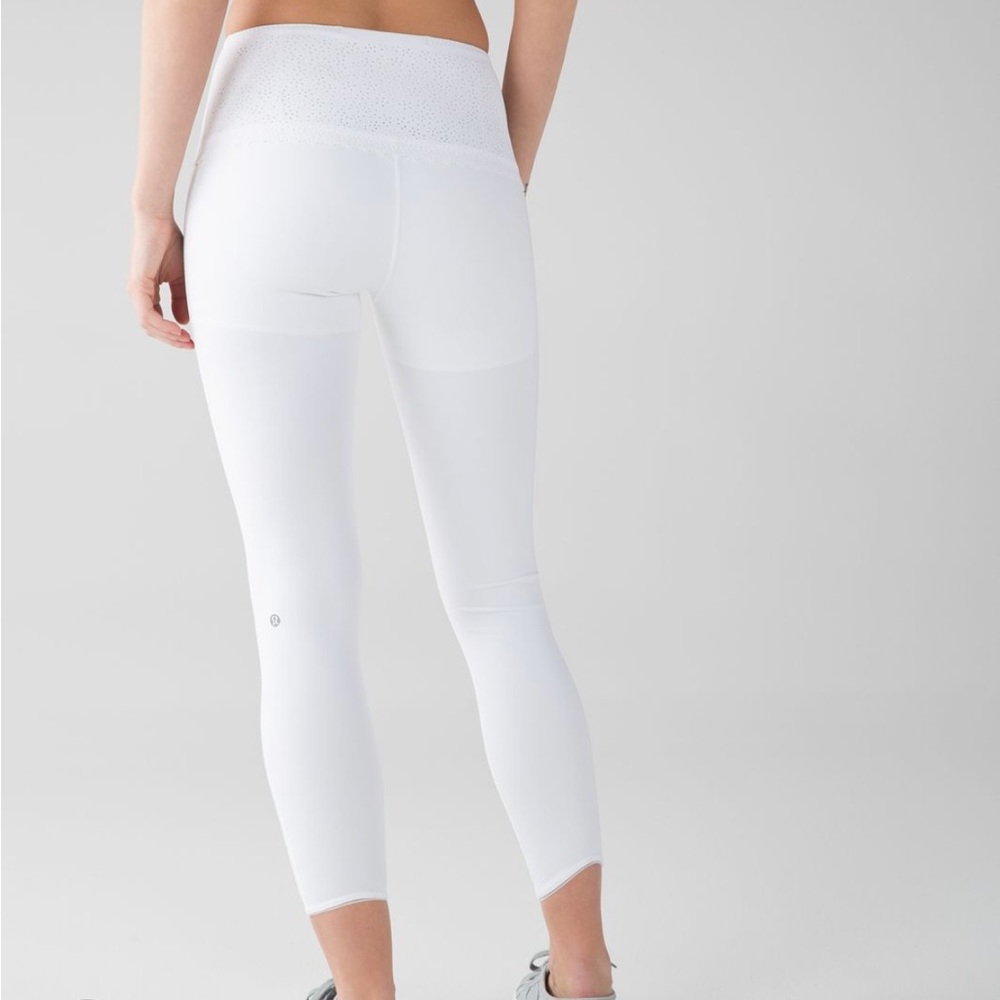 Lululemon White Free Spirit Pants- Laser Cut